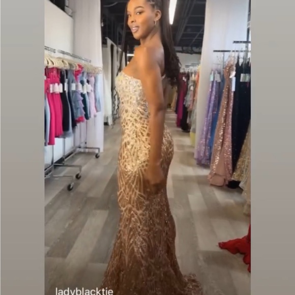 Jovani 06469SC Ombre Sequin Trumpet Prom Dress Silver/Cafe In Size 4 - Picture 13 of 16